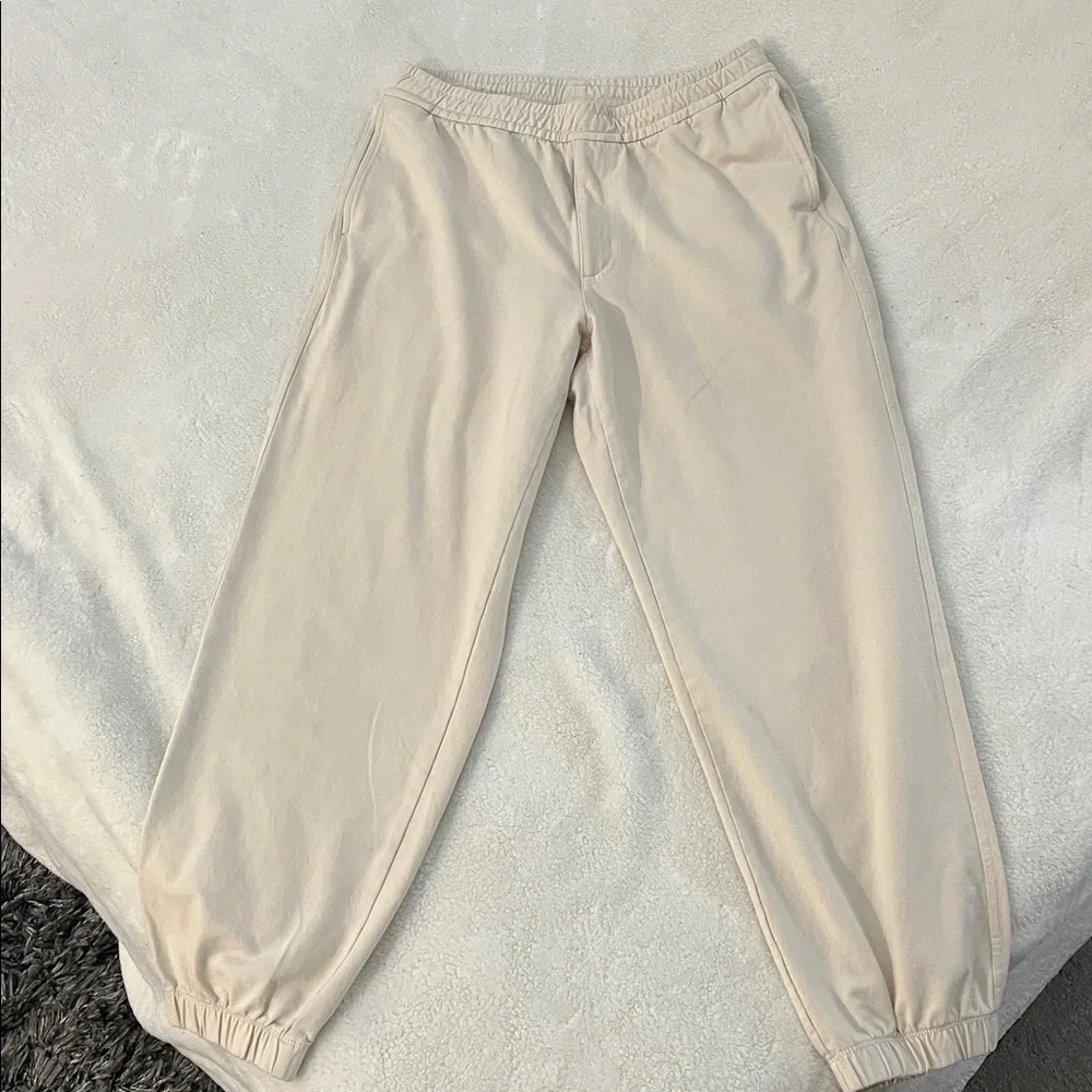 Uniqlo - Beige Jersey Jogger Pants - Picture 3 of 6